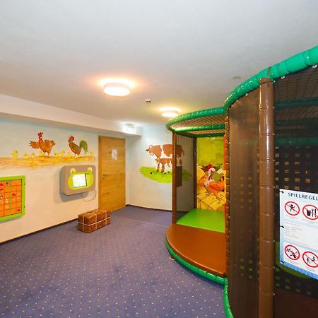 Grossarler Panorama Stube Hotel Buitenkant foto